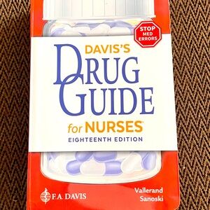 Davis's Drug Guide for Nurses - Paperback, by Vallerand PhD RN FAAN - NEW